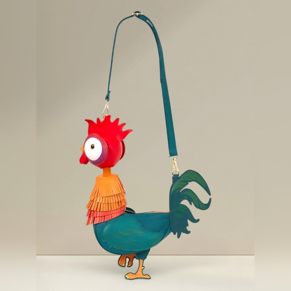 Loungefly Moana HEI HEI Crossbody - Picture 3 of 5